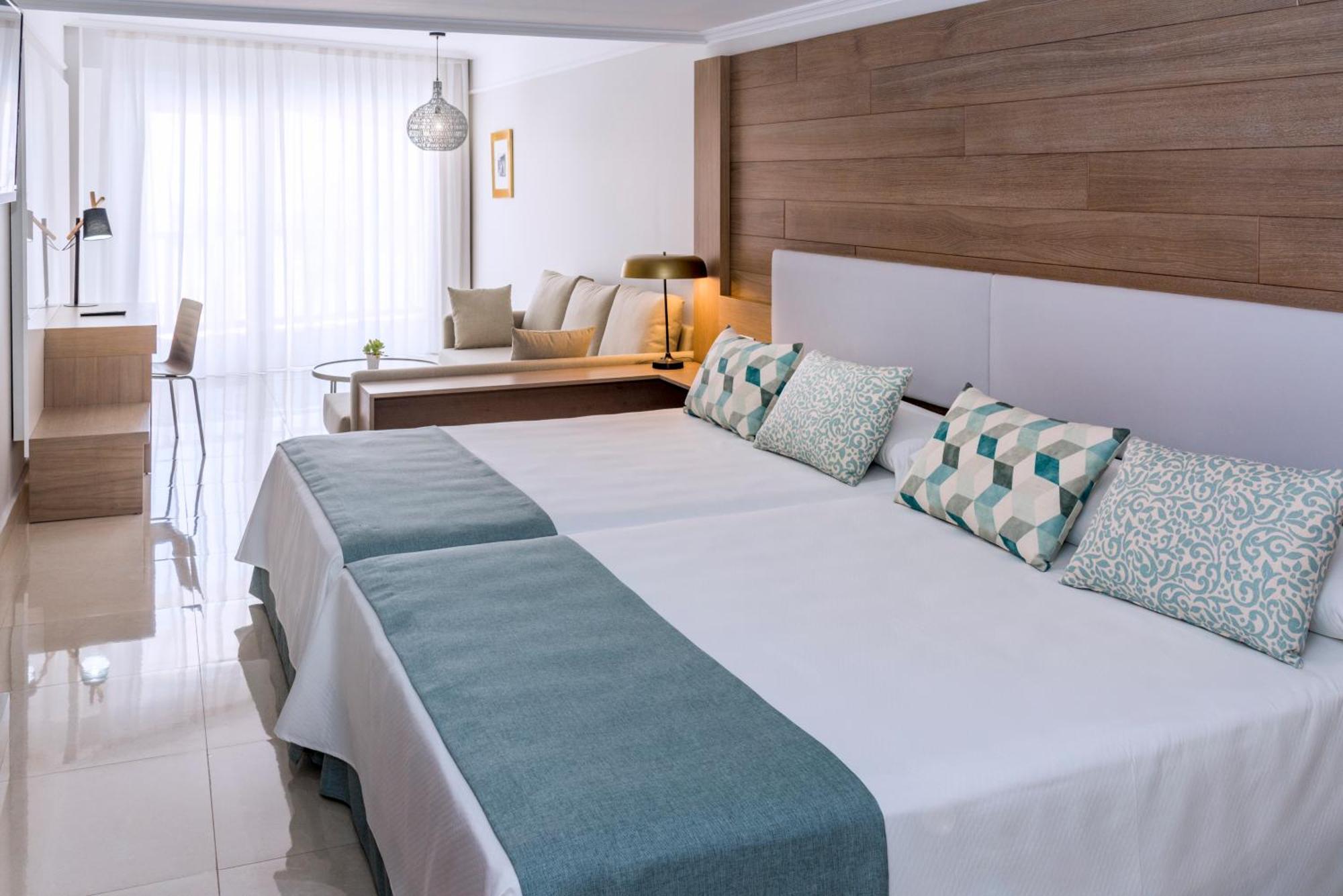 Mediterraneo Bay Hotel & Resort Рокетас-де-Мар Екстер'єр фото